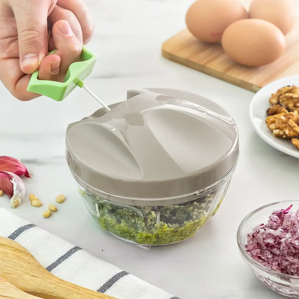 Mini Tritatutto Manuale con Cavo Spinop InnovaGoods