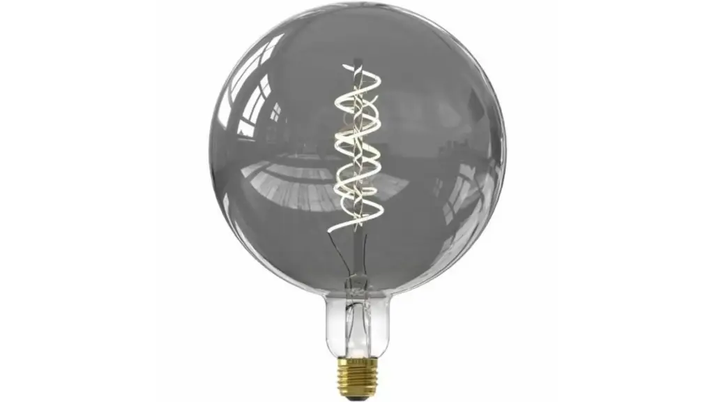 Calex G 6W LED lamp